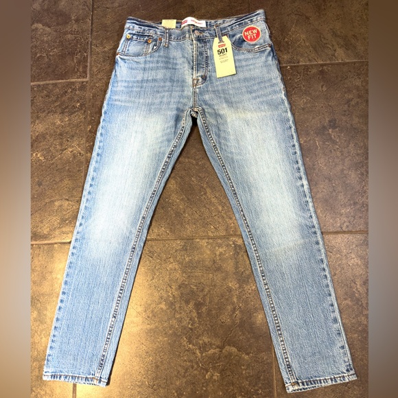 Levi's Denim - Levis NWT
501
SKINNY STRETCH